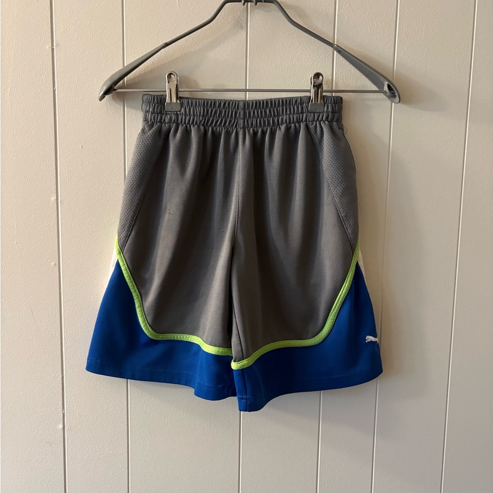 Puma Boys Small Gray and Blue gym Athletic Shorts Moisture-Wicking basketball
